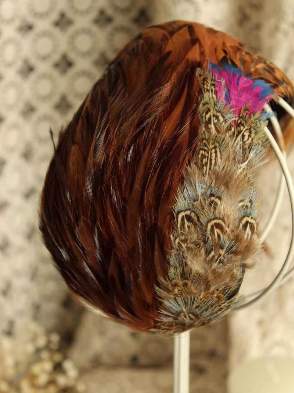 Vintage 1950s Half Hat, Pheasant Feather Juliet Cap,  Millinery - Picture 9 of 11